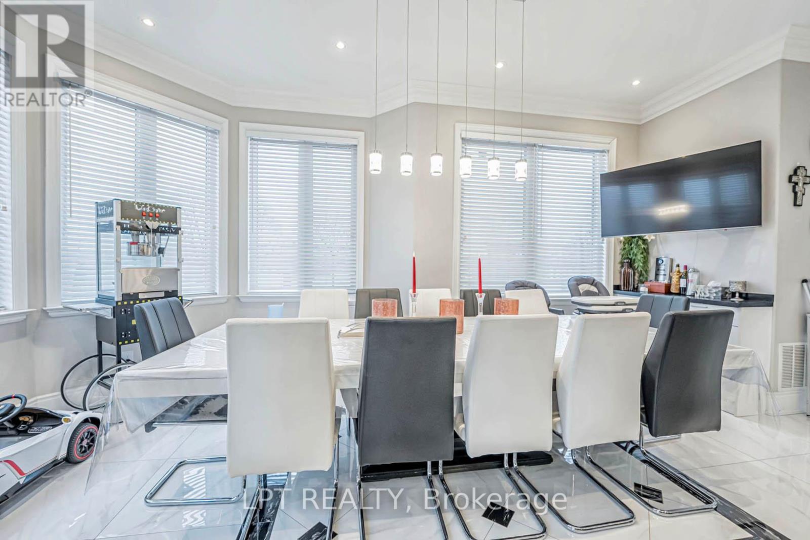 386 Kennedy Road, Toronto, Ontario  M1K 2A6 - Photo 15 - E12135060