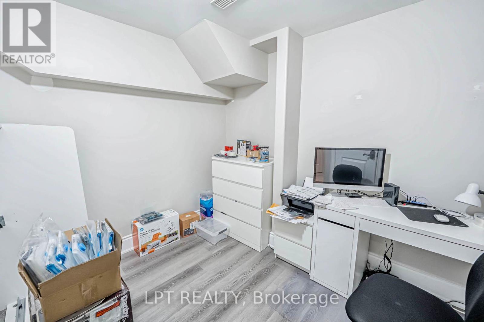 386 Kennedy Road, Toronto, Ontario  M1K 2A6 - Photo 31 - E12135060