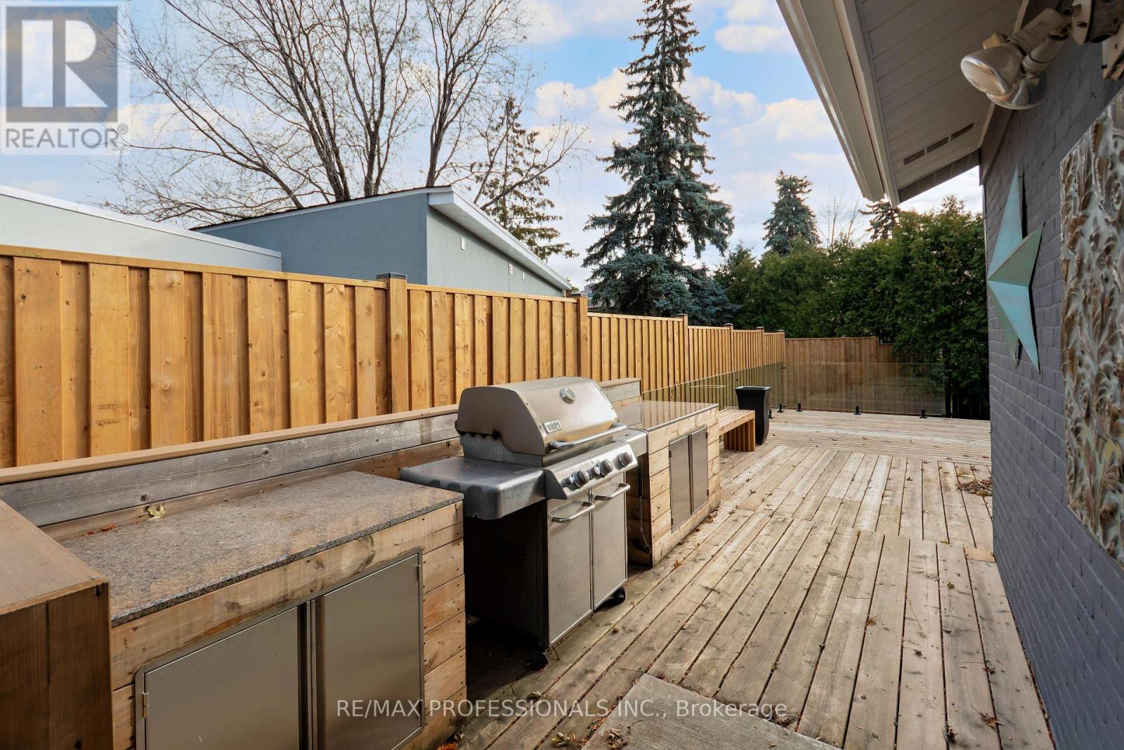 3 Eriksdale Road, Toronto, Ontario  M9C 2B5 - Photo 33 - W12571808