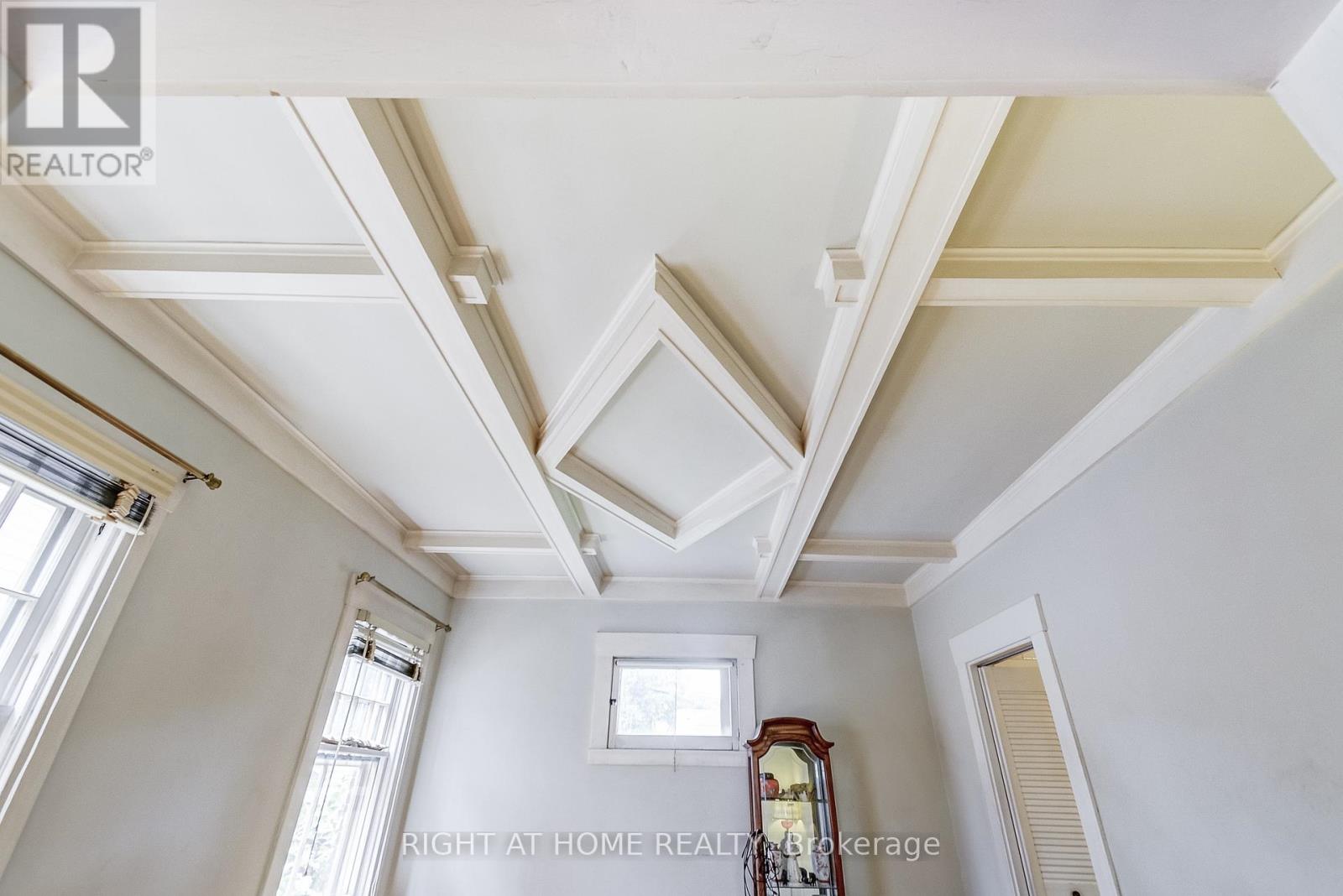 182 Balmoral Avenue S, Hamilton, Ontario  L8M 3K3 - Photo 14 - X12584330