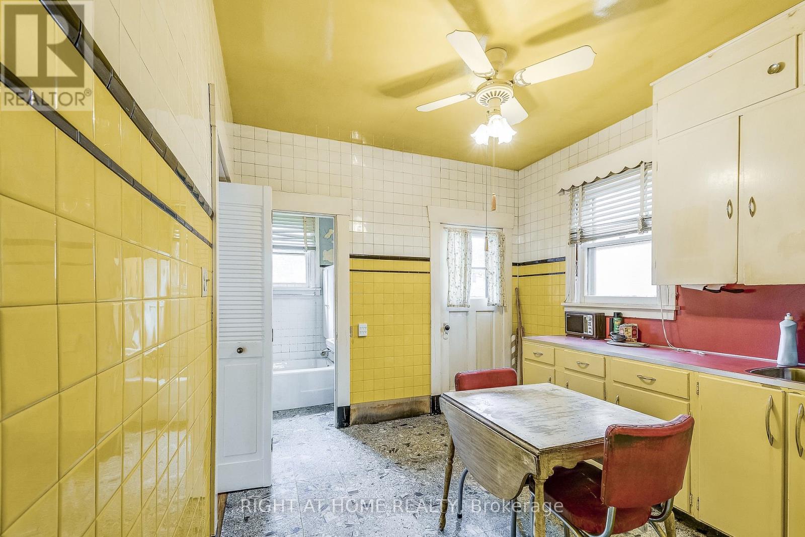 182 Balmoral Avenue S, Hamilton, Ontario  L8M 3K3 - Photo 16 - X12584330