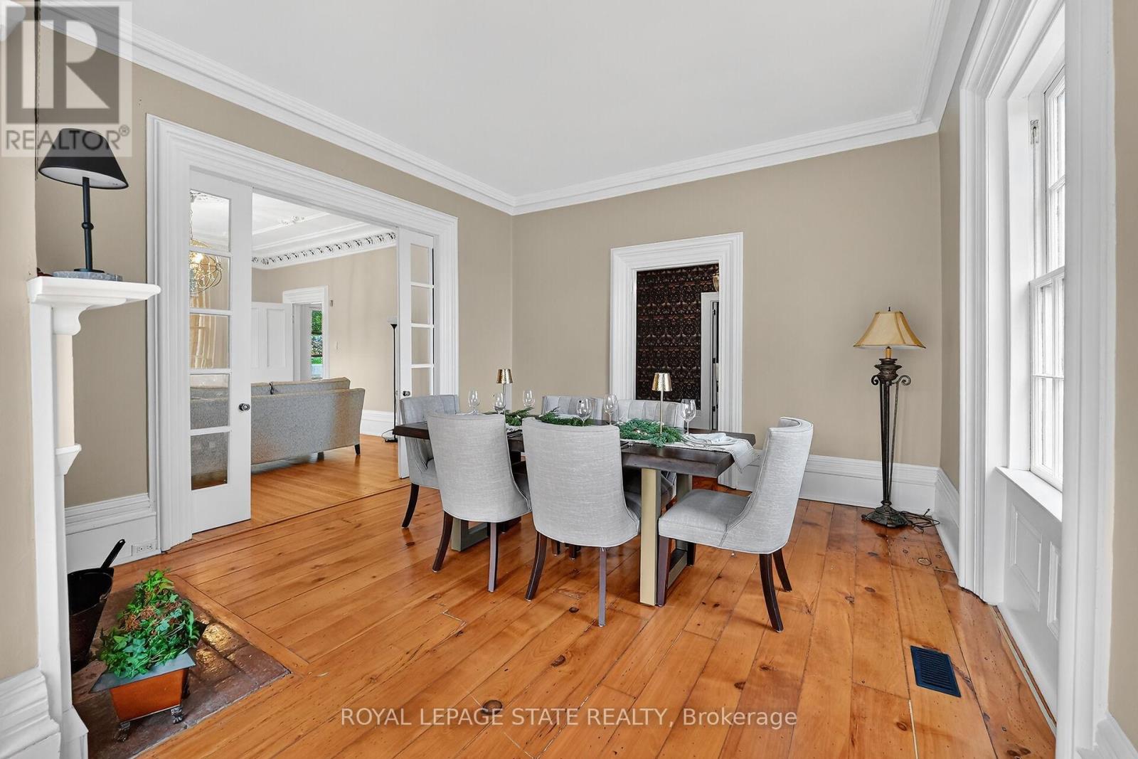 262 Main Street W, Grimsby, Ontario  L3M 1S4 - Photo 17 - X12584364