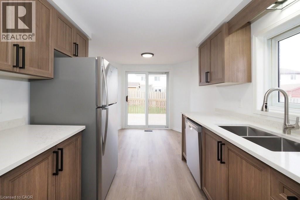 110 Bankside Drive, Kitchener, Ontario  N2N 3E2 - Photo 13 - 40790261