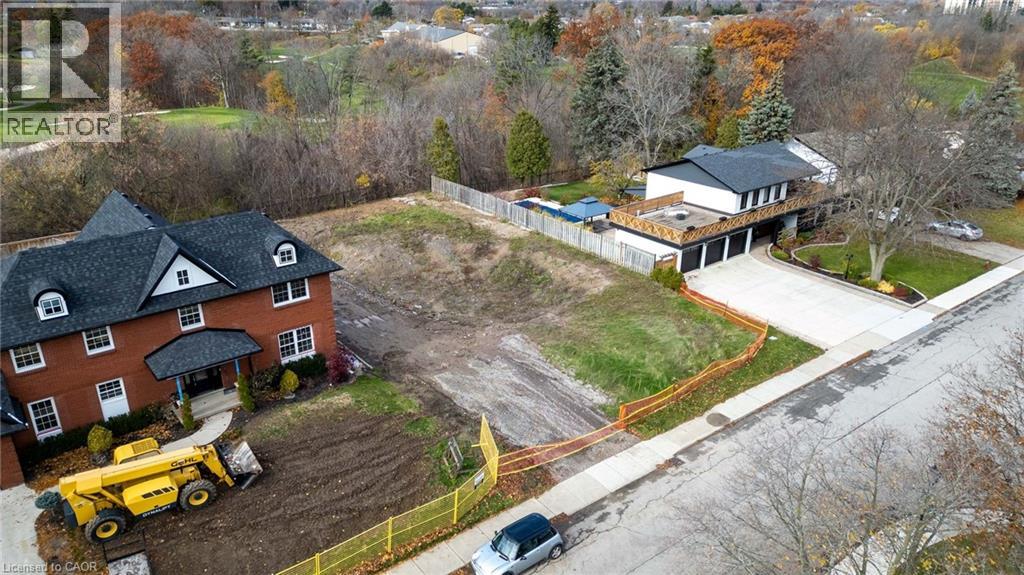 156 Country Club Drive, Hamilton, Ontario  L8K 5W2 - Photo 2 - 40790808