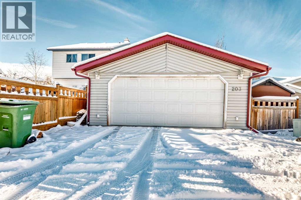 203 Hidden Spring Green Nw, Calgary, Alberta  T3A 5N4 - Photo 48 - A2272070
