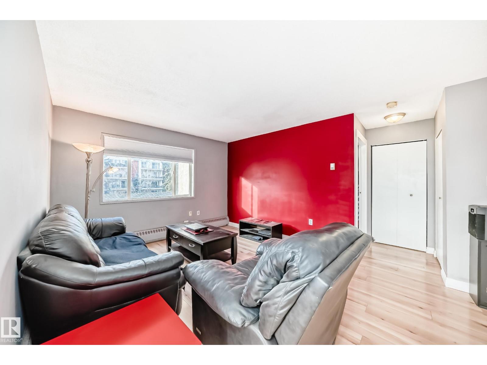 #239 10636 120 St Nw, Edmonton, Alberta  T5H 4L5 - Photo 9 - E4466944