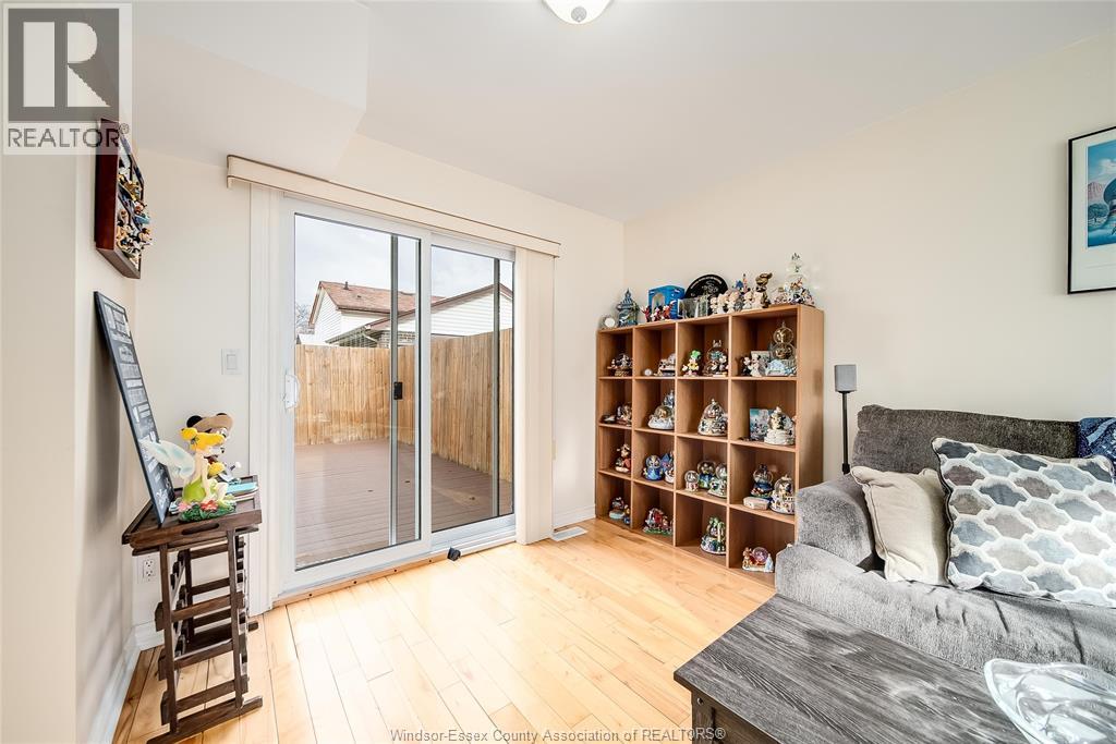 9318 Bayswater Court, Windsor, Ontario  N8S 4L1 - Photo 12 - 25029438