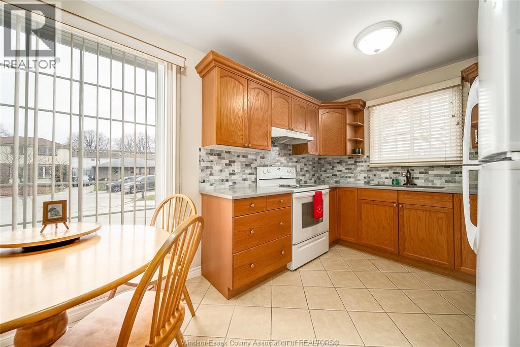 9318 Bayswater Court, Windsor, Ontario  N8S 4L1 - Photo 16 - 25029438