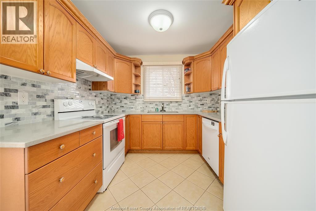 9318 Bayswater Court, Windsor, Ontario  N8S 4L1 - Photo 17 - 25029438