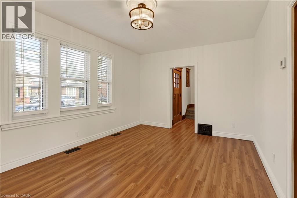 28 Alpine Avenue, Hamilton, Ontario  L9A 1A5 - Photo 12 - 40791076