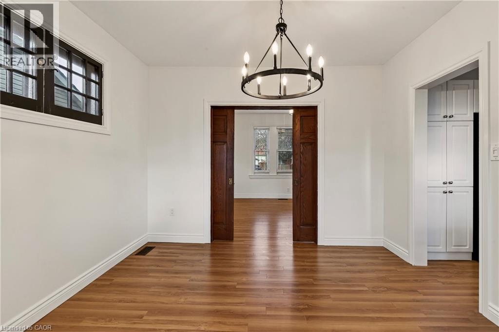 28 Alpine Avenue, Hamilton, Ontario  L9A 1A5 - Photo 16 - 40791076