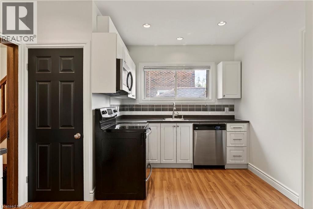 28 Alpine Avenue, Hamilton, Ontario  L9A 1A5 - Photo 19 - 40791076