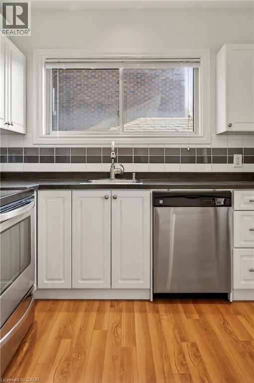 28 Alpine Avenue, Hamilton, Ontario  L9A 1A5 - Photo 20 - 40791076