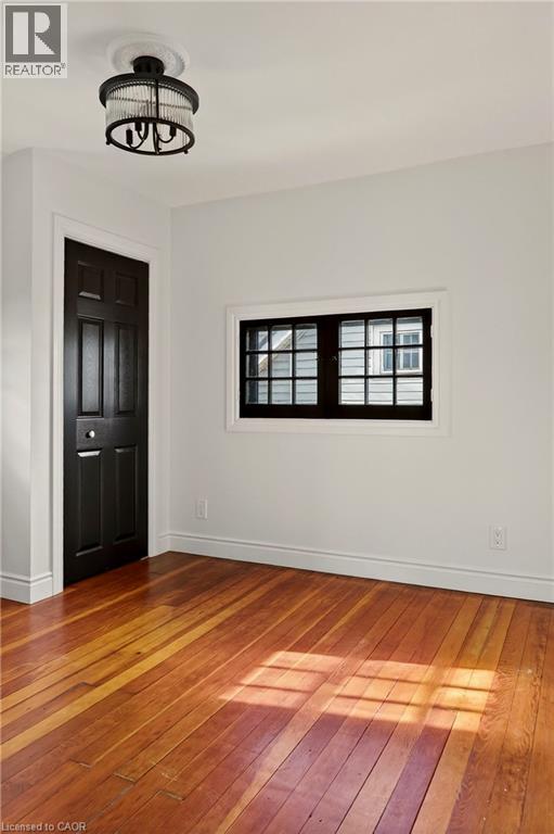 28 Alpine Avenue, Hamilton, Ontario  L9A 1A5 - Photo 38 - 40791076