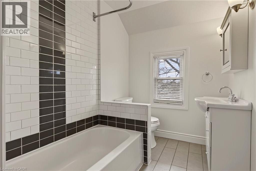 28 Alpine Avenue, Hamilton, Ontario  L9A 1A5 - Photo 44 - 40791076