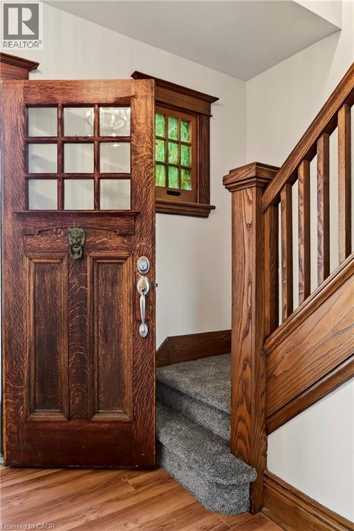 28 Alpine Avenue, Hamilton, Ontario  L9A 1A5 - Photo 5 - 40791076