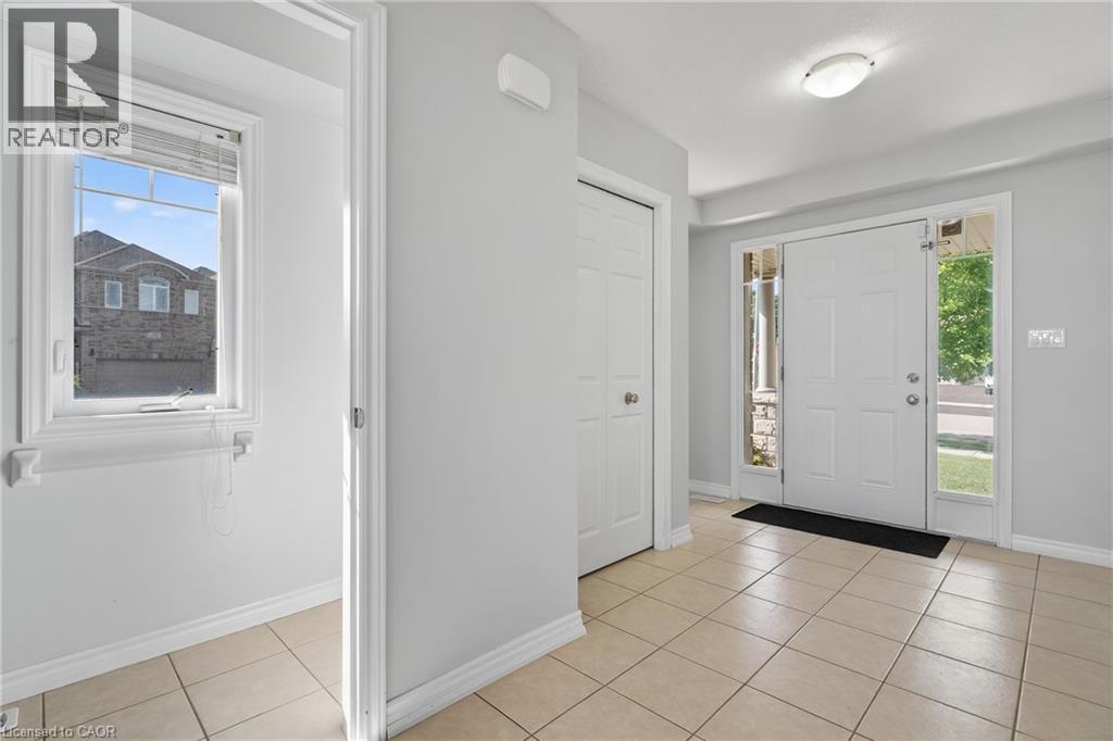 420 Avens Street, Waterloo, Ontario  N2V 0B5 - Photo 3 - 40774029