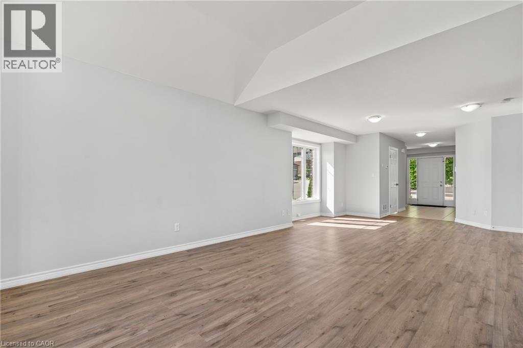 420 Avens Street, Waterloo, Ontario  N2V 0B5 - Photo 13 - 40774029