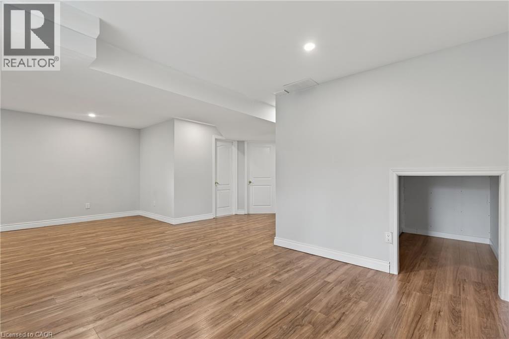 420 Avens Street, Waterloo, Ontario  N2V 0B5 - Photo 28 - 40774029