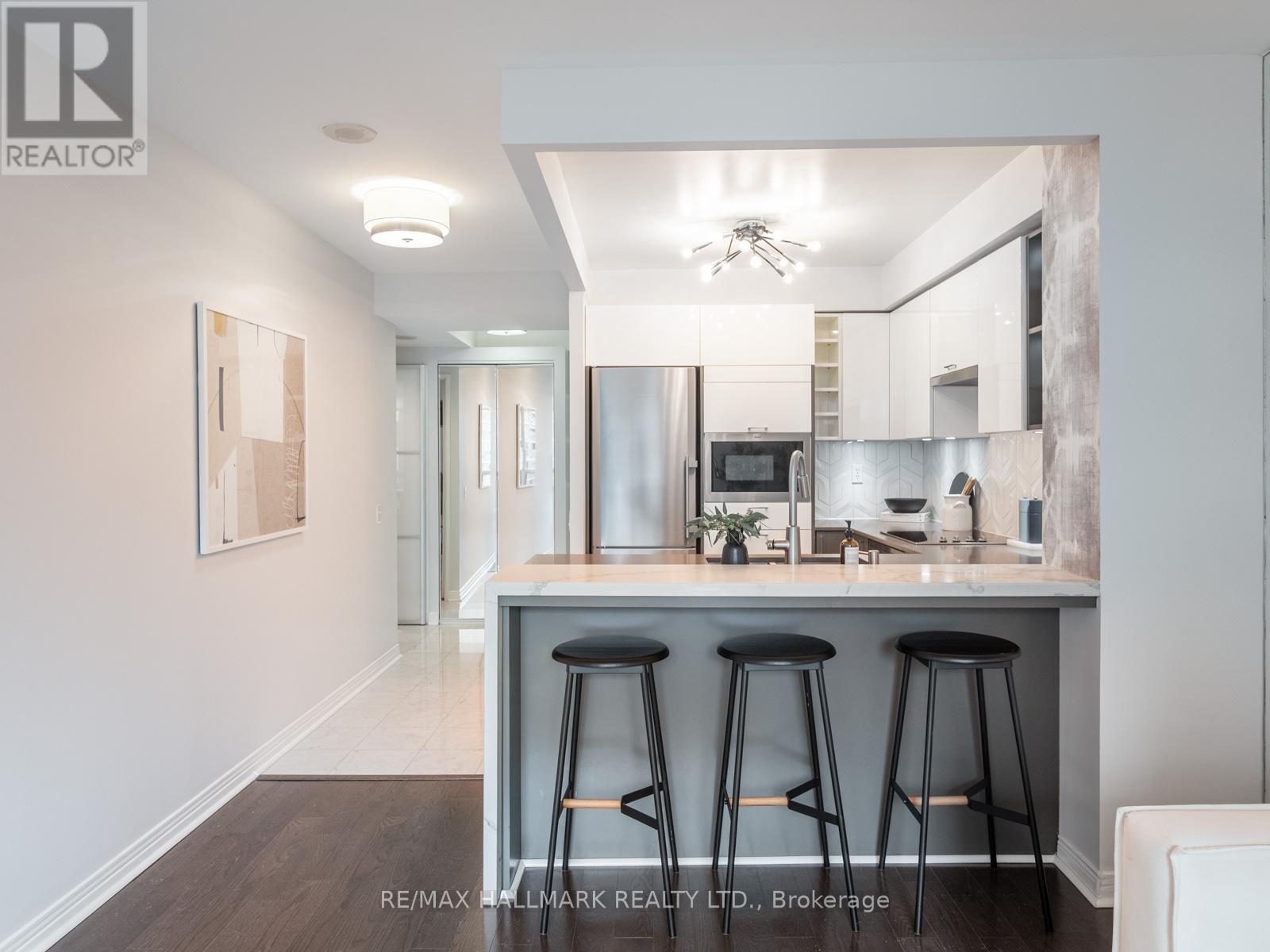 809 - 942 Yonge Street, Toronto, Ontario  M4W 3S8 - Photo 11 - C12563418