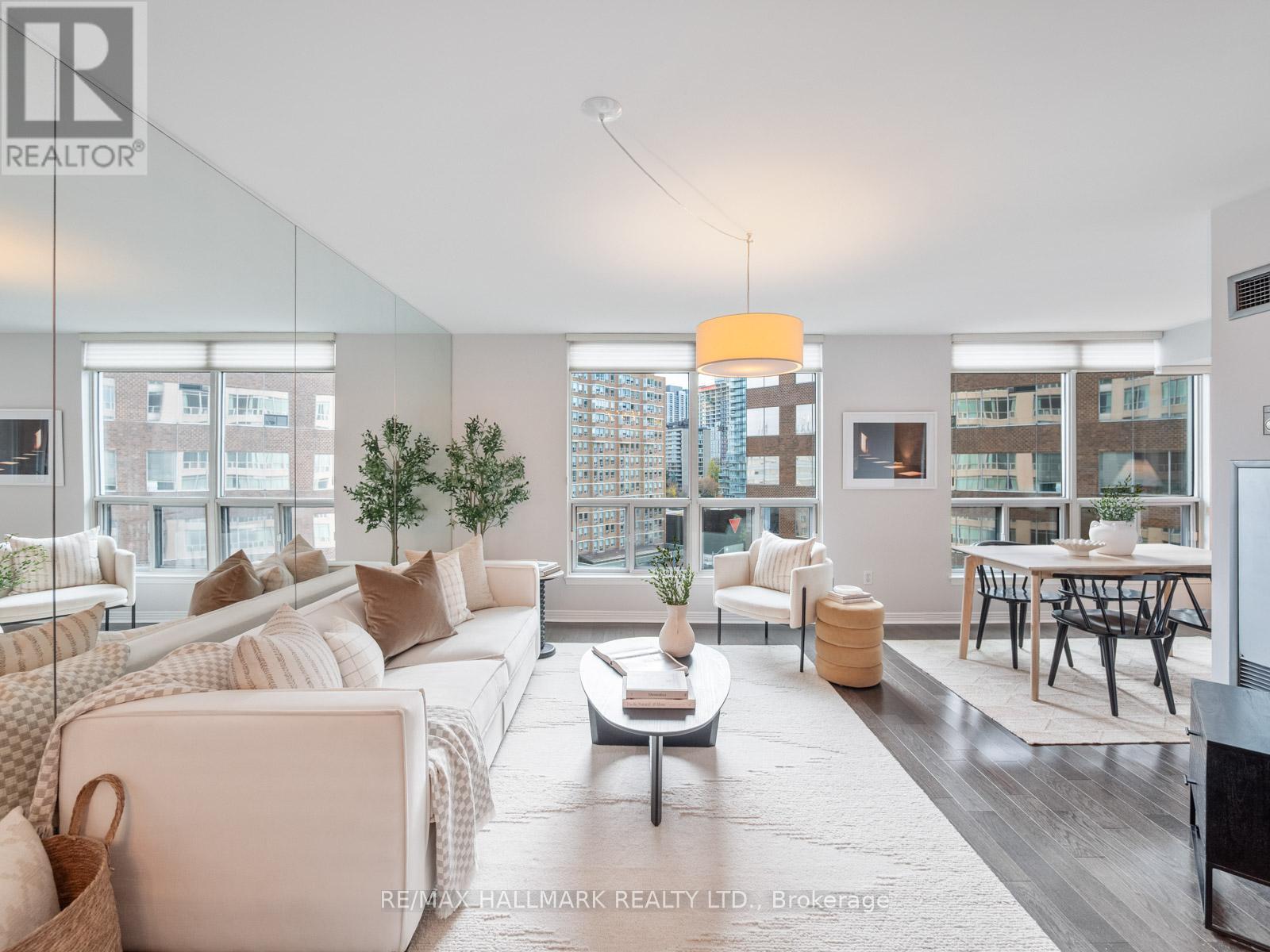 809 - 942 Yonge Street, Toronto, Ontario  M4W 3S8 - Photo 15 - C12563418