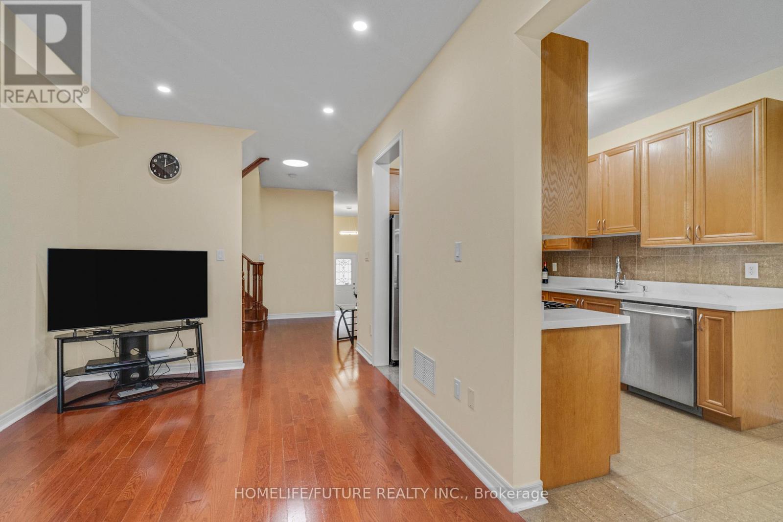 3103 Cabano Crescent, Mississauga, Ontario  L5M 0C5 - Photo 17 - W12577220