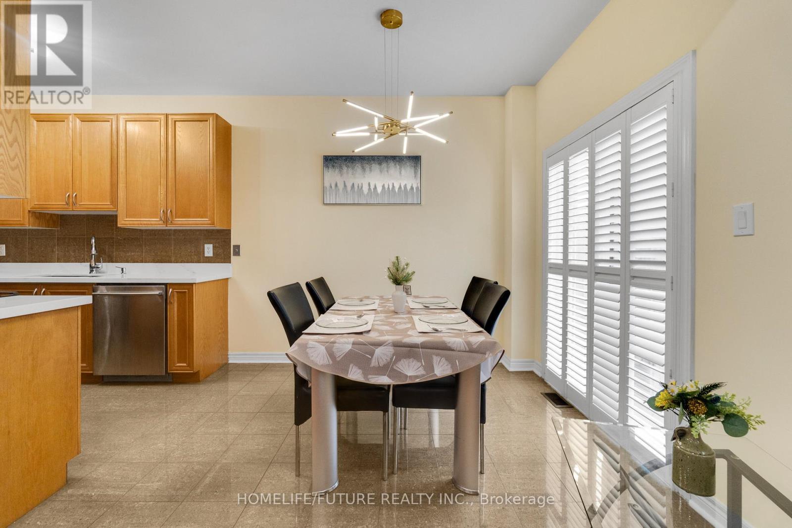 3103 Cabano Crescent, Mississauga, Ontario  L5M 0C5 - Photo 18 - W12577220