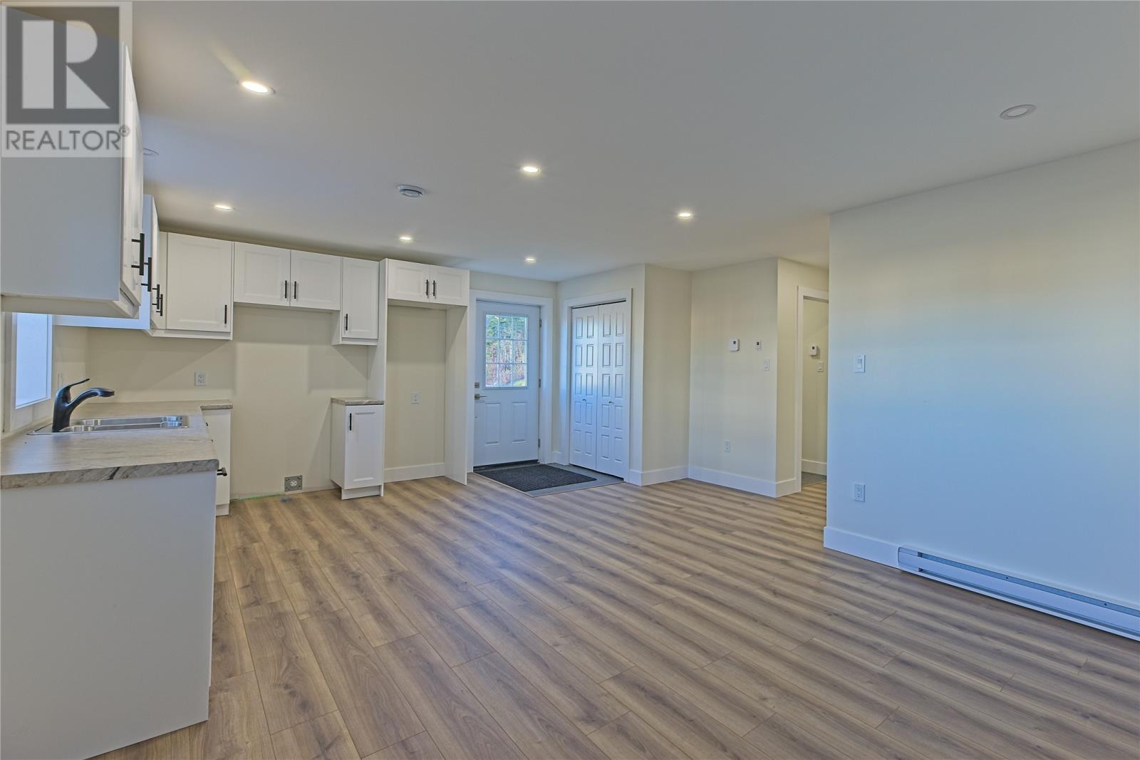 30 Carol Crescent, Paradise, Newfoundland & Labrador  A1L 4K1 - Photo 3 - 1292978