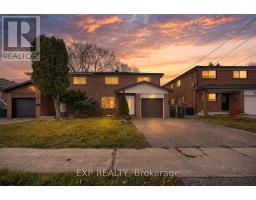 # UPPER - 109 FONTAINBLEAU DRIVE, Toronto, Ontario