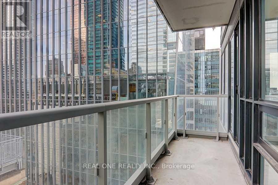 2611 - 70 TEMPERANCE STREET, Toronto, Ontario