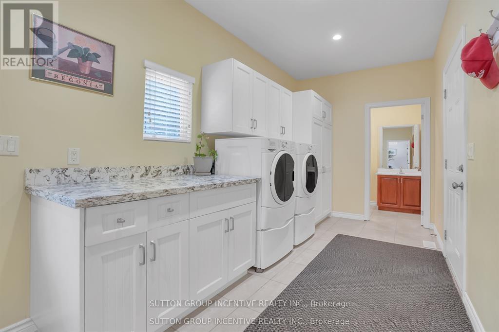 13895 County Rd 27 Road, Springwater, Ontario  L0L 2K0 - Photo 13 - S12584458