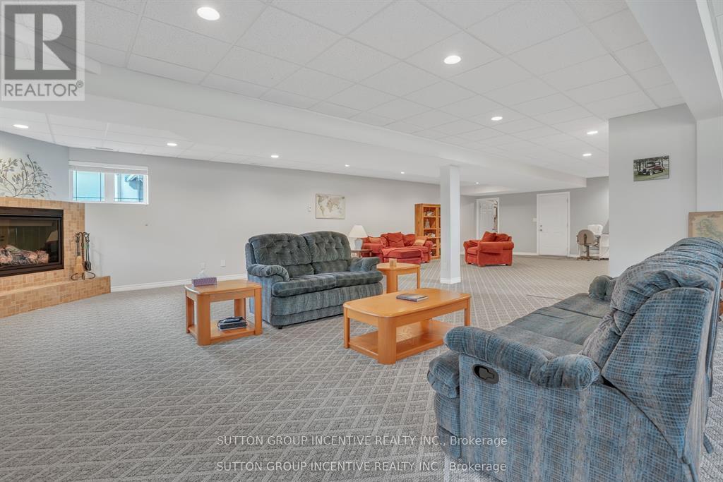 13895 County Rd 27 Road, Springwater, Ontario  L0L 2K0 - Photo 29 - S12584458