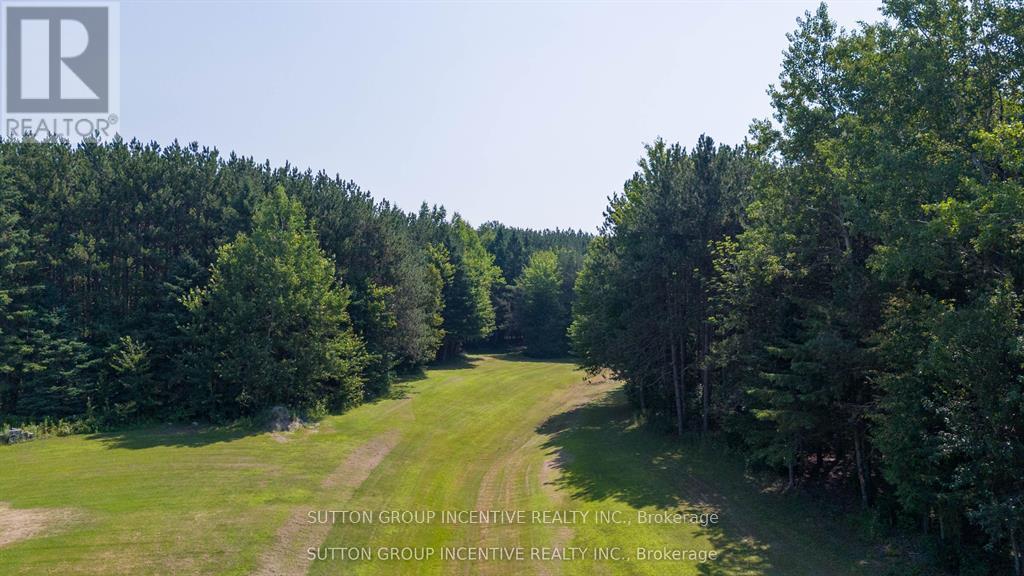 13895 County Rd 27 Road, Springwater, Ontario  L0L 2K0 - Photo 39 - S12584458