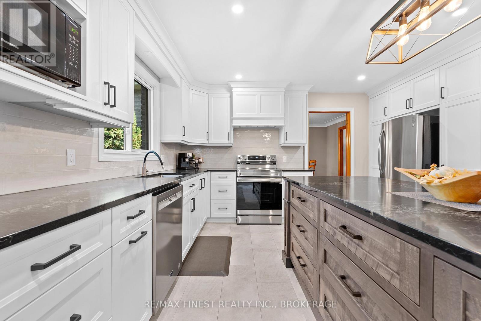 550 Rankin Crescent, Kingston, Ontario  K7M 7L4 - Photo 19 - X12584602