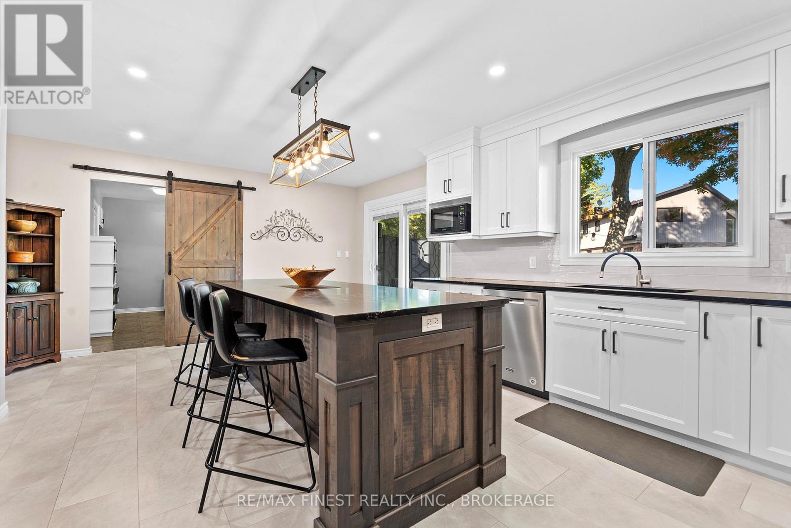 550 Rankin Crescent, Kingston, Ontario  K7M 7L4 - Photo 21 - X12584602