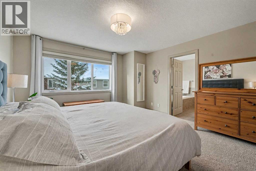 164 Royal Oak Manor Nw, Calgary, Alberta  T3G 0A6 - Photo 23 - A2272375