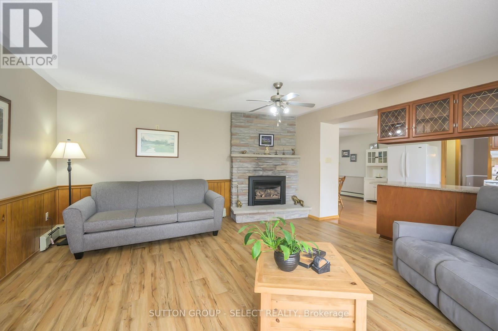 23605 Coldstream Road, Middlesex Centre, Ontario  N0L 1R0 - Photo 15 - X12584490