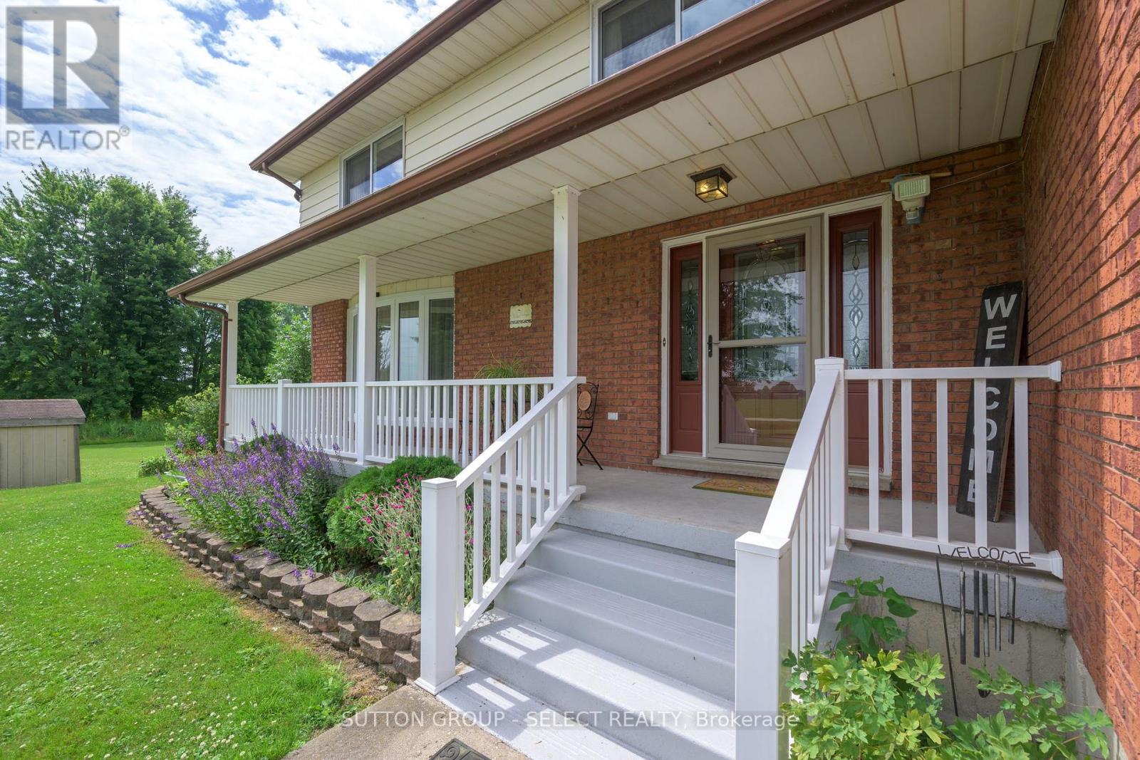 23605 Coldstream Road, Middlesex Centre, Ontario  N0L 1R0 - Photo 4 - X12584490