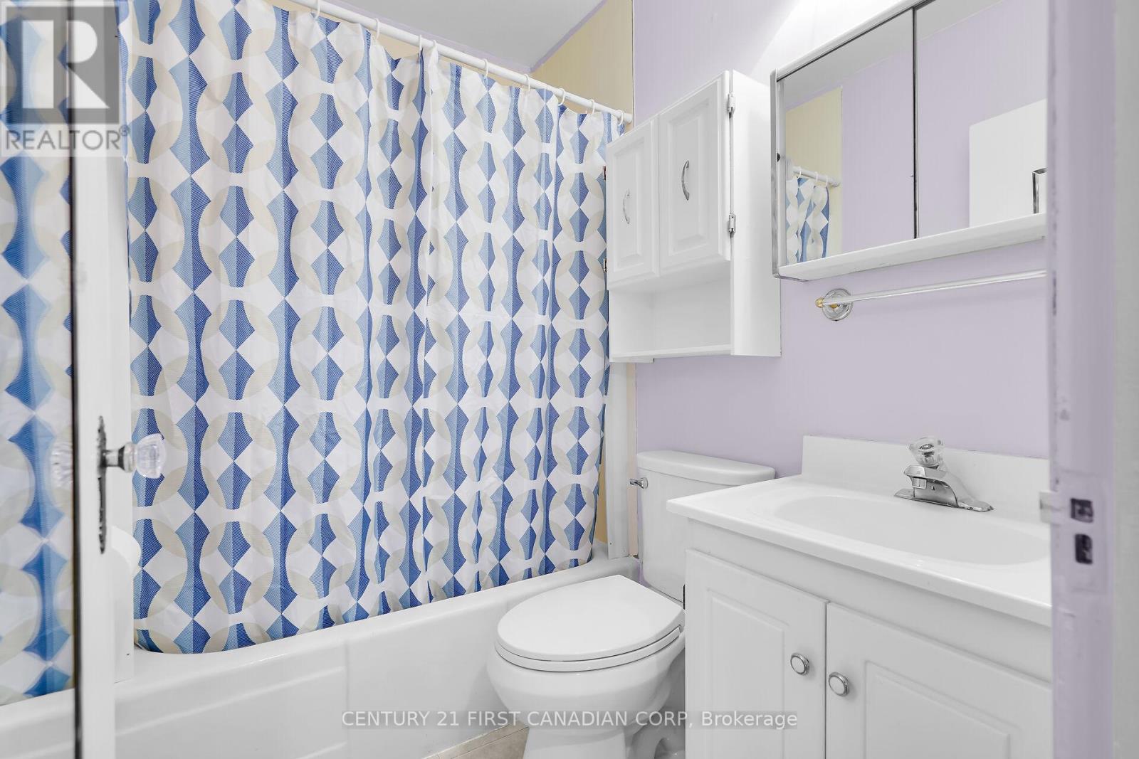 42 Briscoe Street E, London South, Ontario  N6C 1W9 - Photo 17 - X12584624