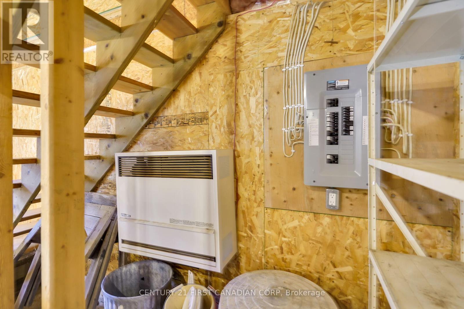 42 Briscoe Street E, London South, Ontario  N6C 1W9 - Photo 42 - X12584624