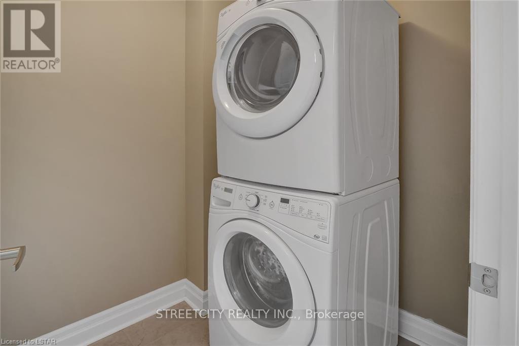 903 - 240 Villagewalk Boulevard N, London North, Ontario  N6G 0P6 - Photo 21 - X12584698