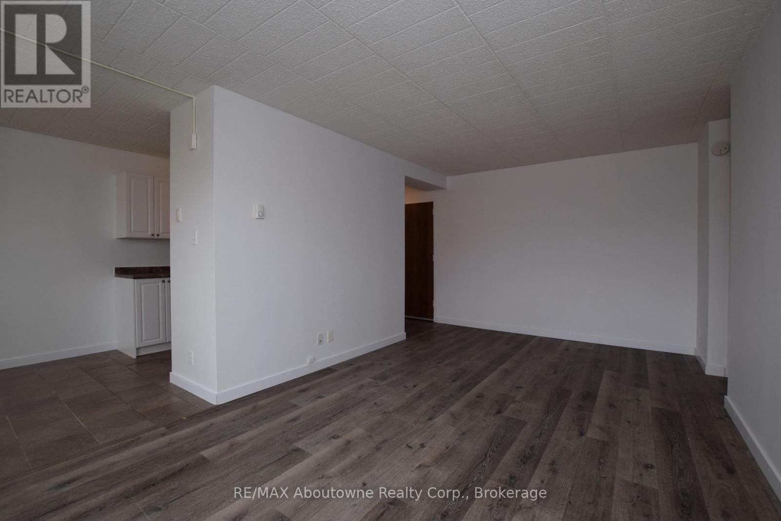 505 - 36 Freeborn Avenue, Brantford, Ontario  N3S 7J1 - Photo 12 - X12573074