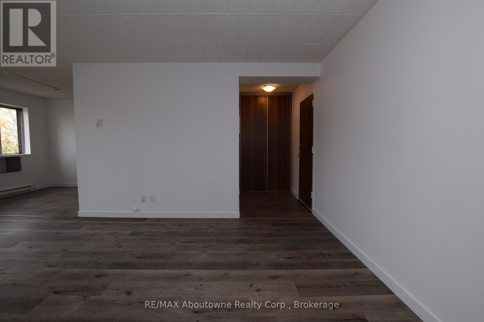 505 - 36 Freeborn Avenue, Brantford, Ontario  N3S 7J1 - Photo 15 - X12573074