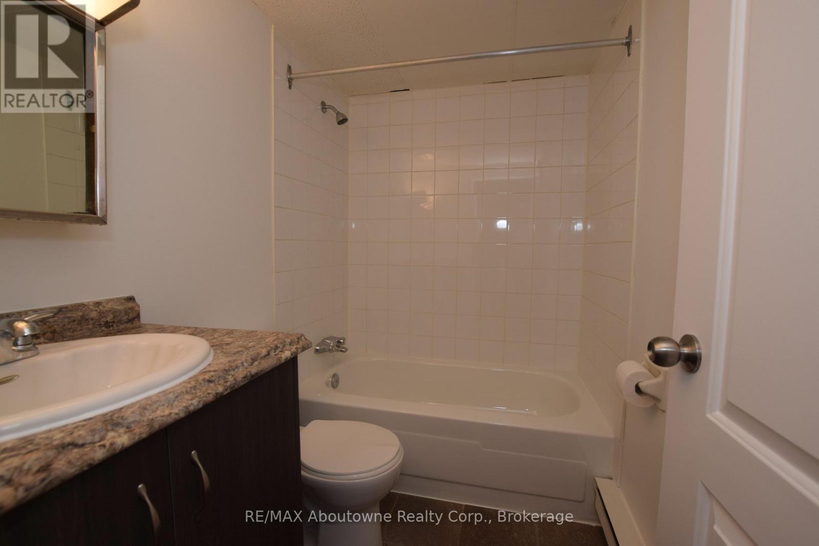 505 - 36 Freeborn Avenue, Brantford, Ontario  N3S 7J1 - Photo 25 - X12573074