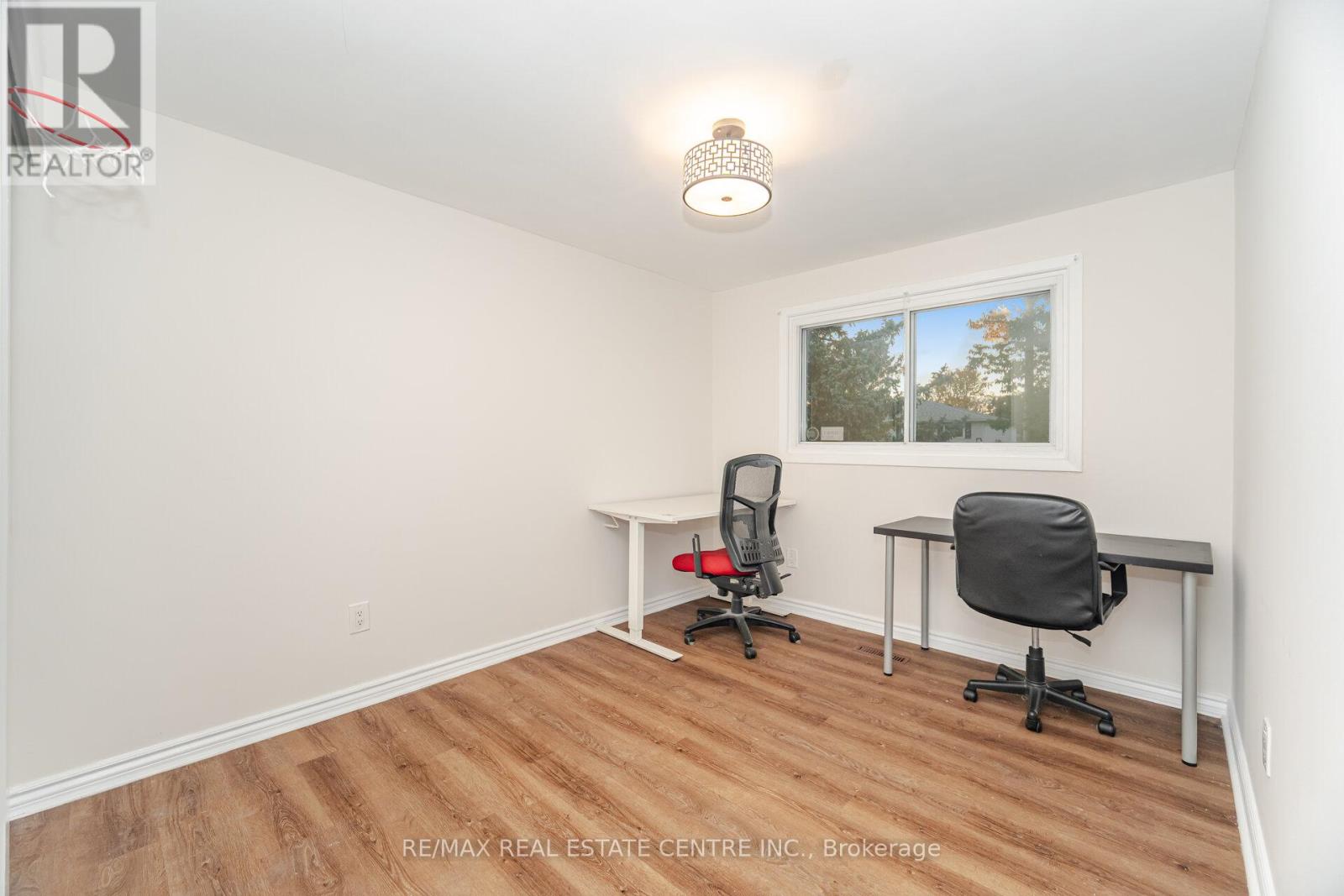 51 Crawford Drive, Brampton, Ontario  L6V 2C6 - Photo 21 - W12584378