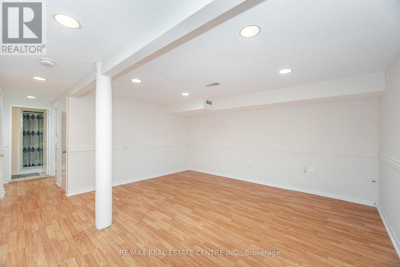 51 Crawford Drive, Brampton, Ontario  L6V 2C6 - Photo 29 - W12584378