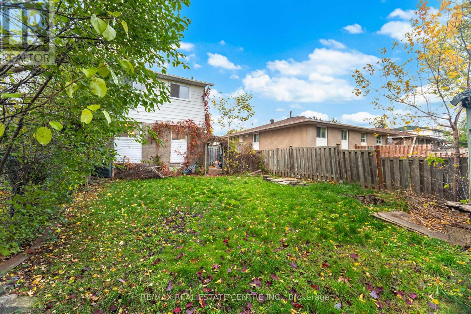 51 Crawford Drive, Brampton, Ontario  L6V 2C6 - Photo 37 - W12584378