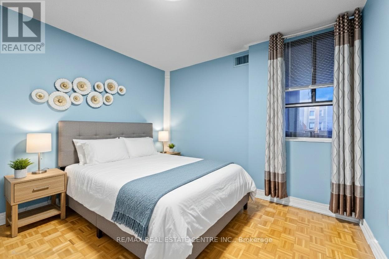 404 - 4 Lisa Street, Brampton, Ontario  L6T 4B6 - Photo 28 - W12584408