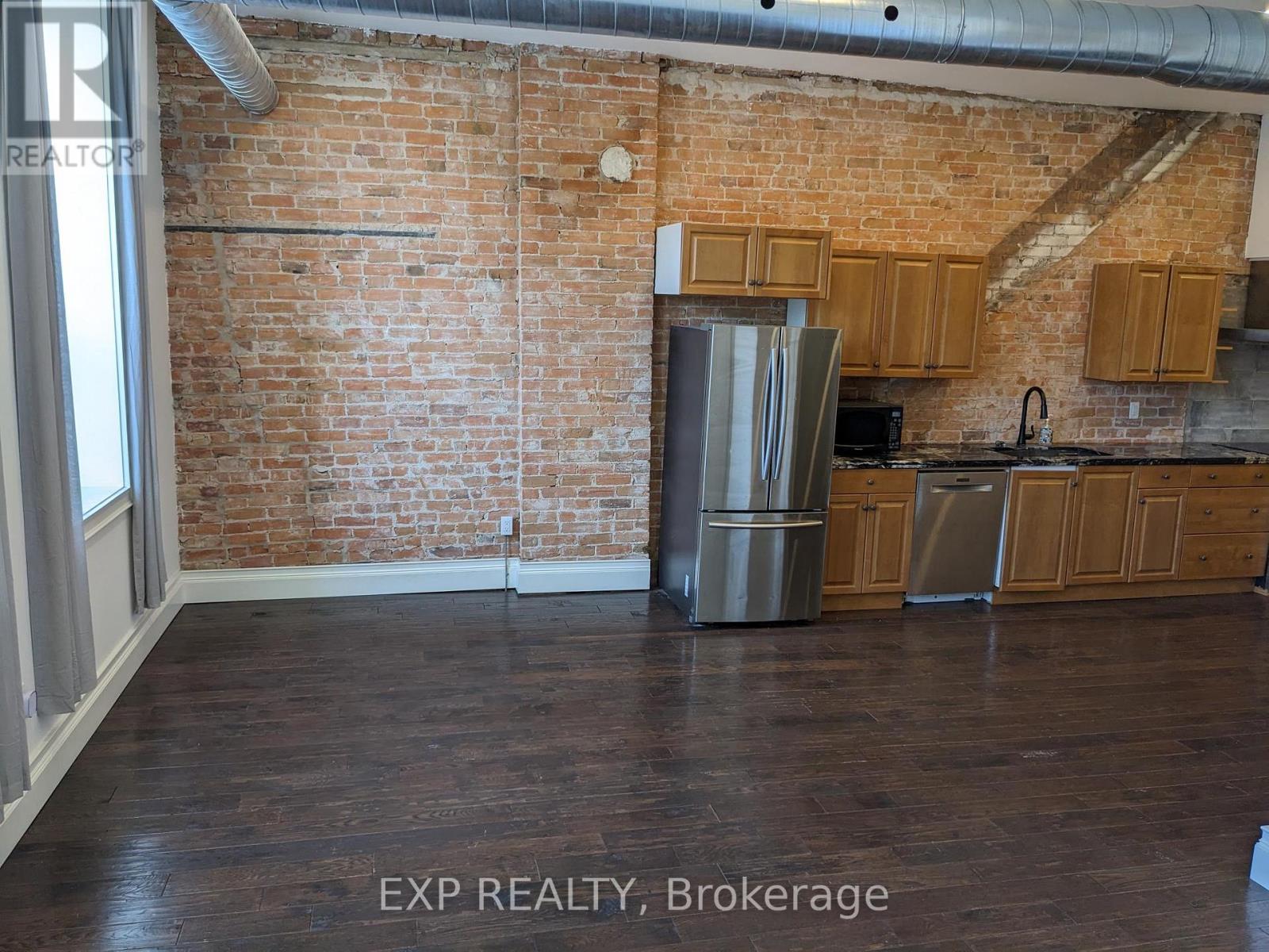 2 - 172 Broadway, Orangeville, Ontario  L9W 1K3 - Photo 4 - W12584428