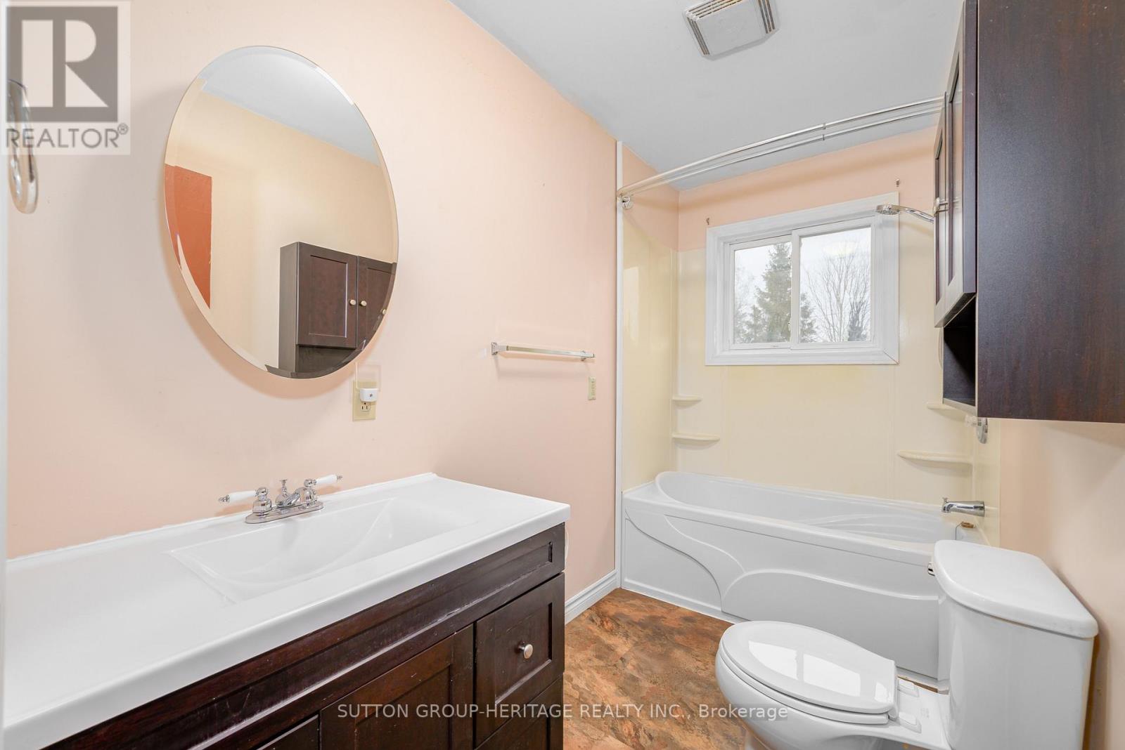 24 Pleasant View Crescent, Kawartha Lakes, Ontario  K0M 2C0 - Photo 28 - X12584396